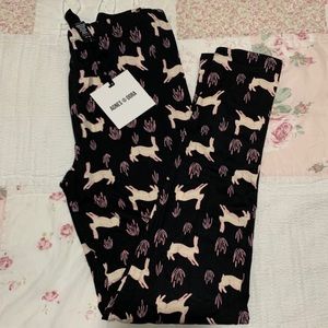 Take 50% off A&D Hop to it Bunny Easter leggings